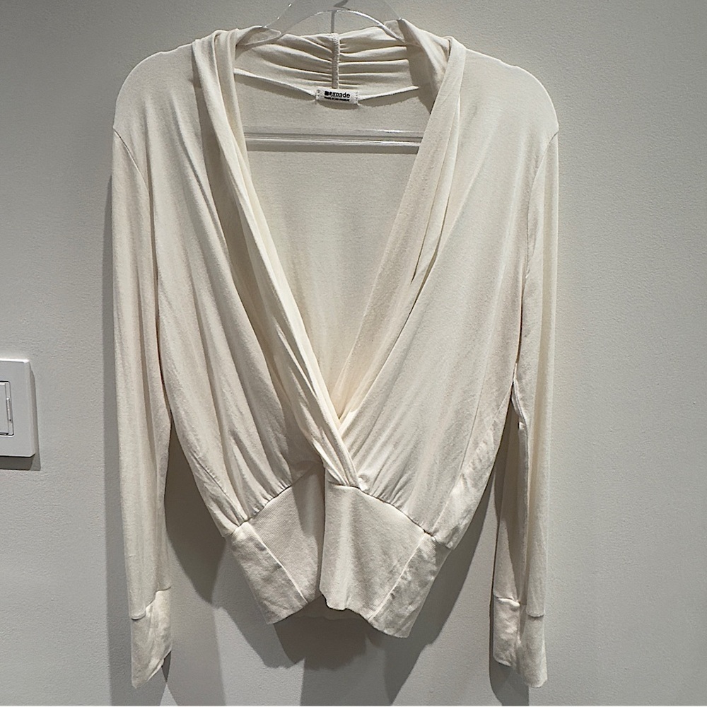 LAMADE- Cream Long Sleeve Top/ Sweater Size Small